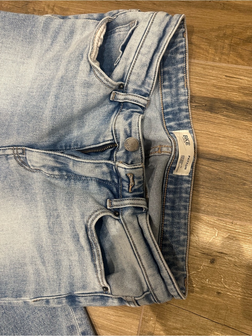 BKE Payton Cropped Straight Jeans - Picture 3 of 4